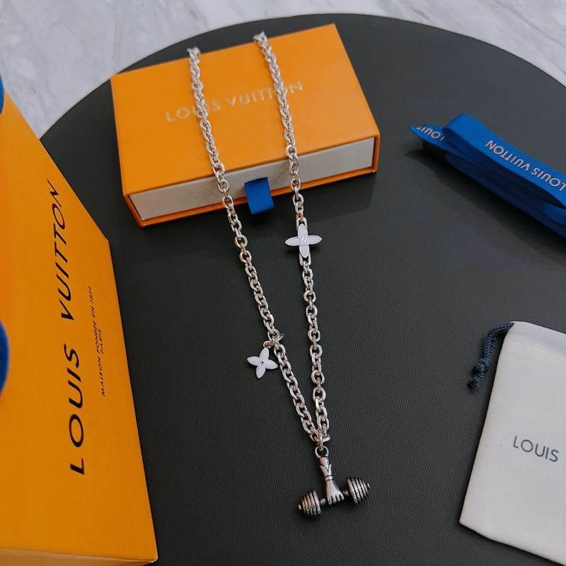 LV Necklaces 45